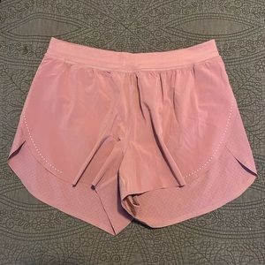 Lululemon find your pace short